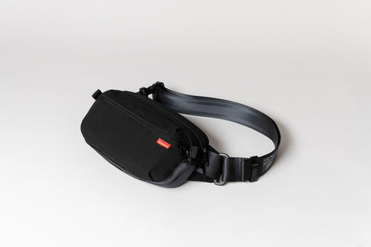 ボディバッグ｜多機能で使いやすい｜再生シートベルト使用（日本製）