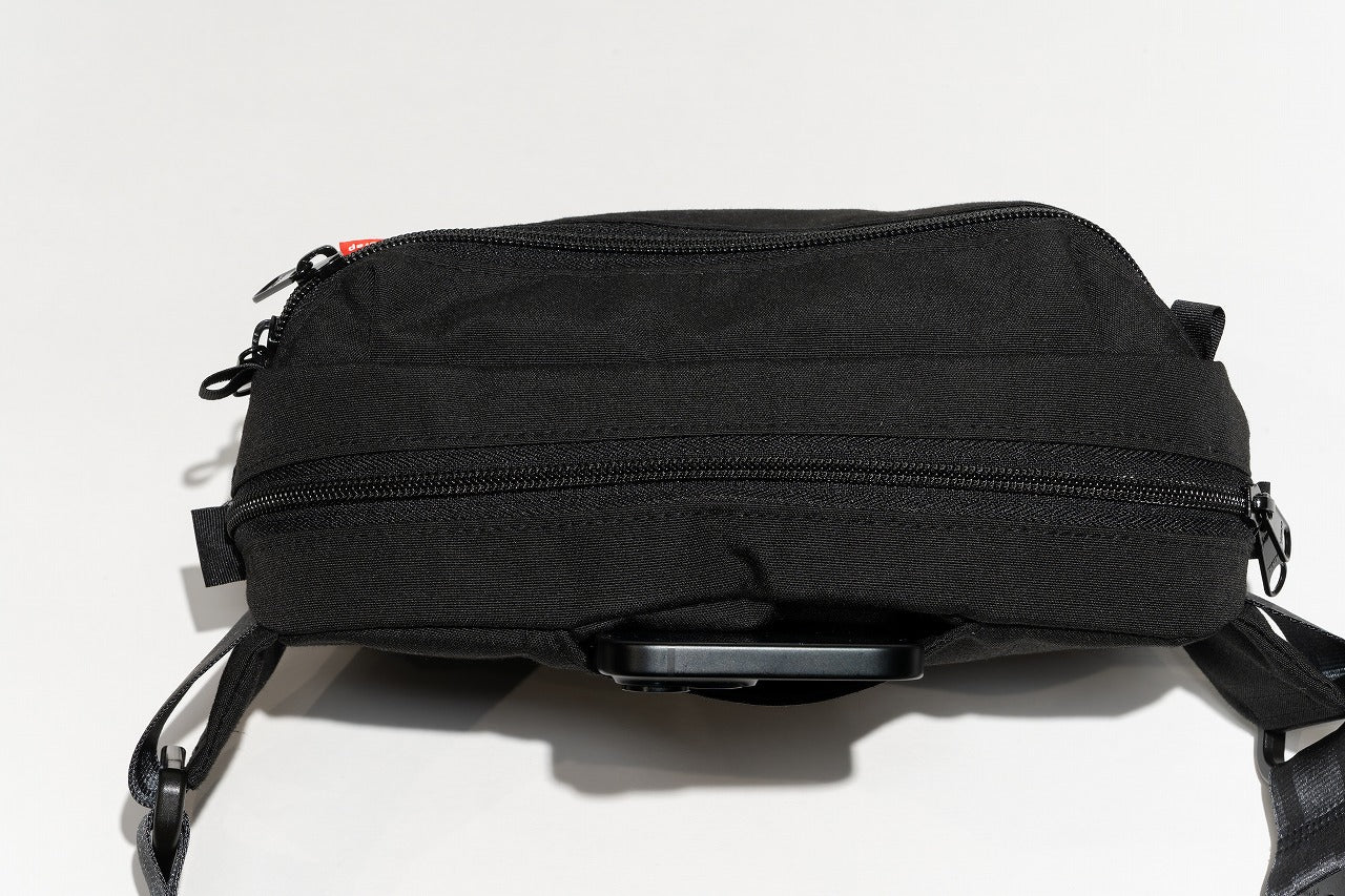 ボディバッグ｜多機能で使いやすい｜再生シートベルト使用（日本製）