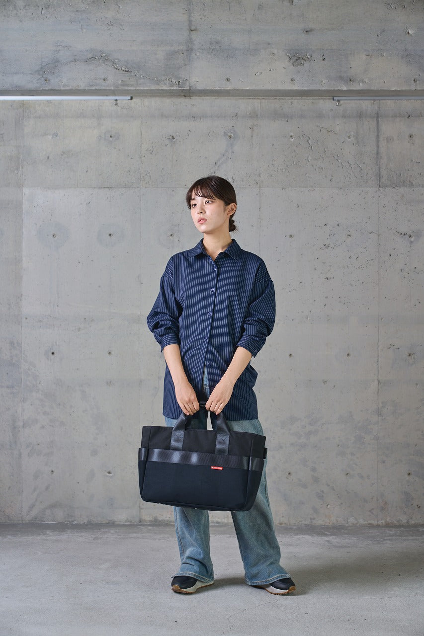 ビックデイリー｜シンプルかつ大容量｜合皮×再生シートベルト（日本製