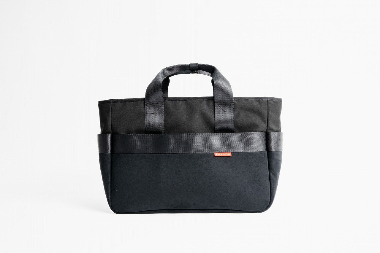 Think Scrap シートベルト端材アップサイクルバッグブランド