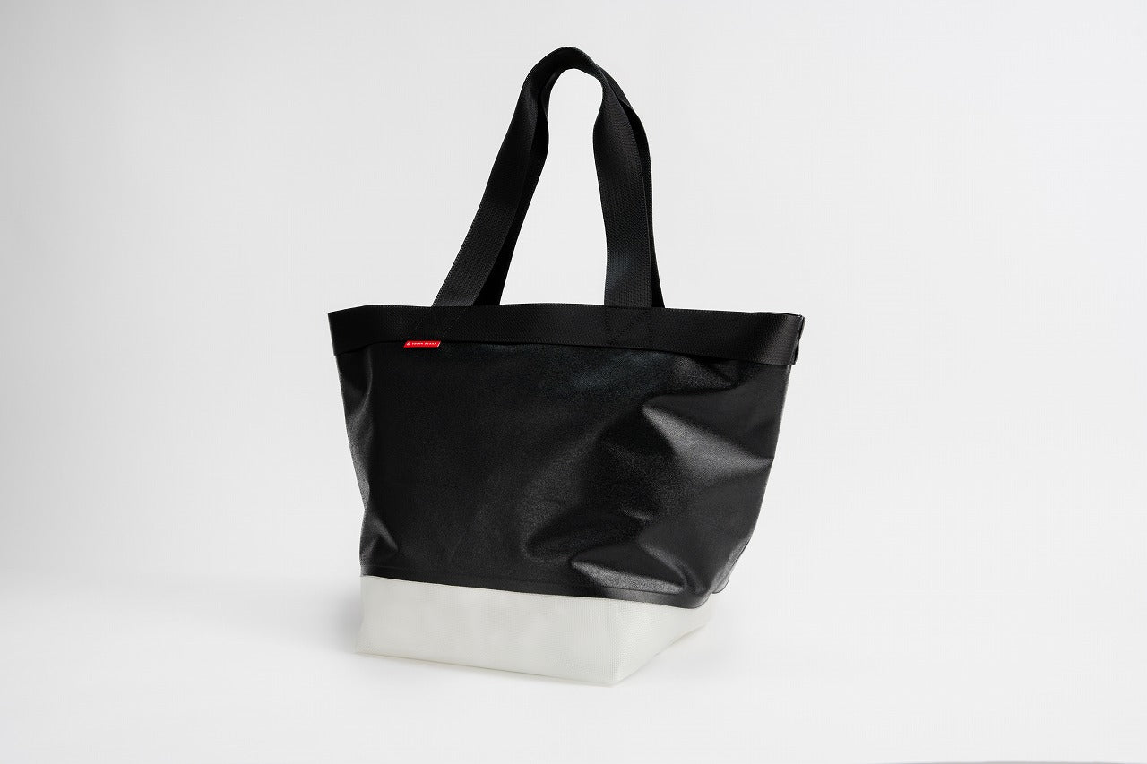 ギアバッグS｜シートベルト×テント×ターポリン｜耐水・洗える｜（日本製）